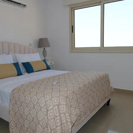 Apartmán Stylish With Sea Views Beautiful Village